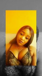 Lesbian female service from Bonolo 24 7